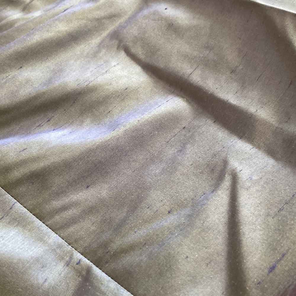 Valerie by Valerie Stevens 100% silk chameleon slacks size L - Picture 2 of 12